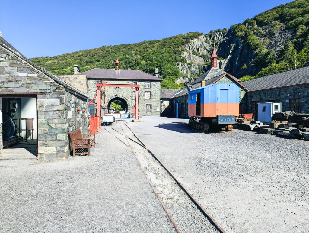 inside the National Slate Museum
